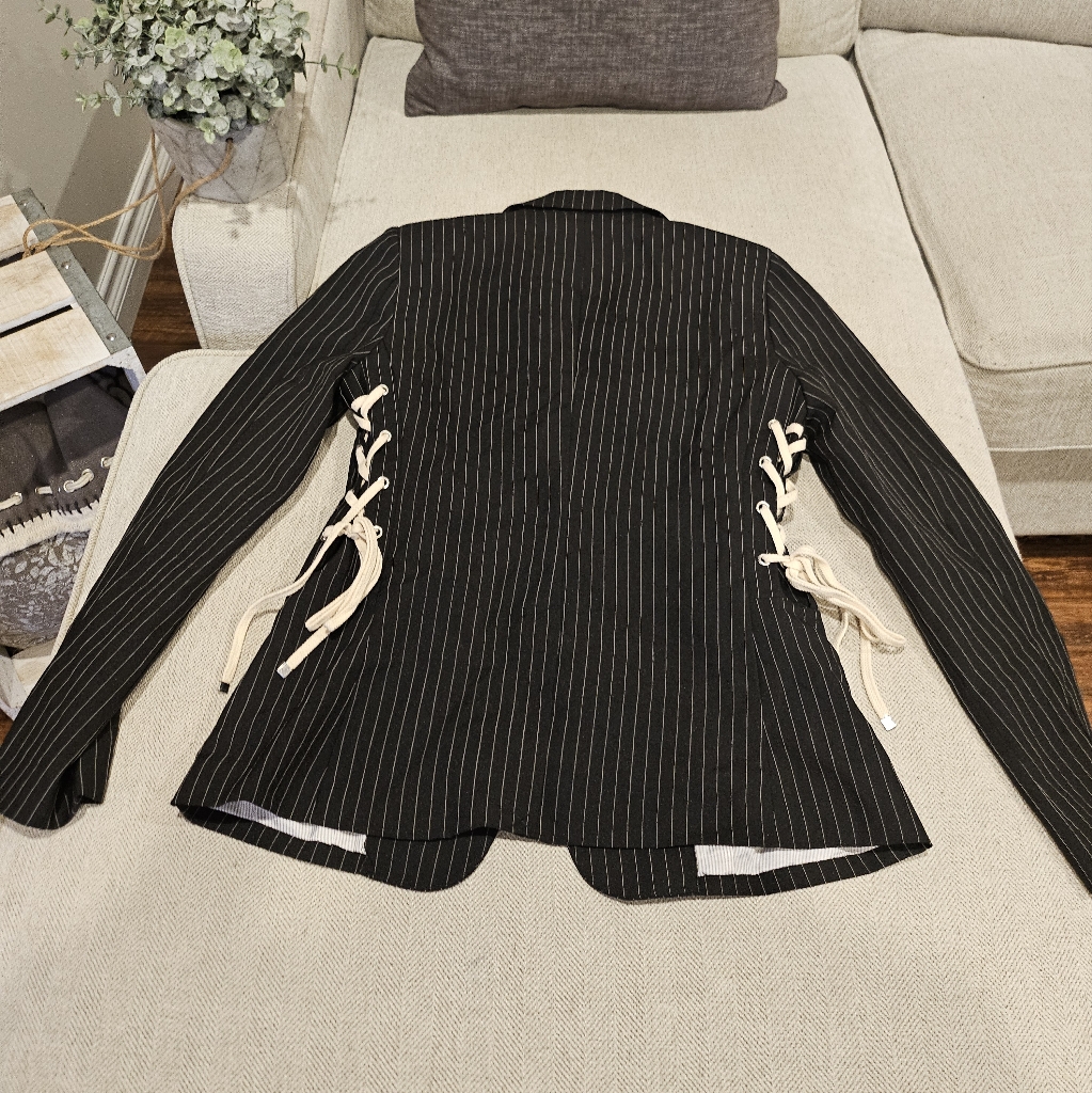 Brand New Romeo Juliet Pinstripe Blazer S